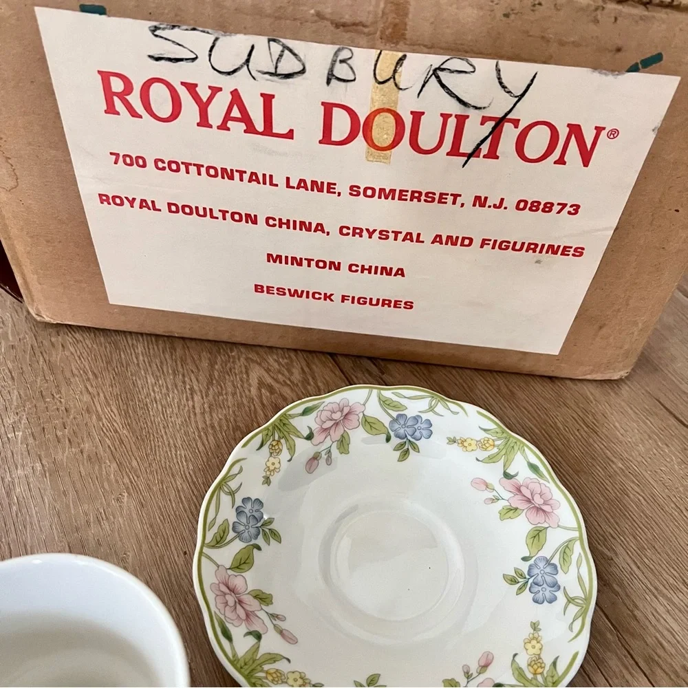 NIB 20 PCs 1982 Royal Doulton The Majestic Collection Sudbury‎ 5pc Place Setting